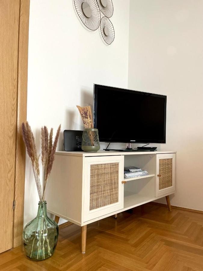 Apartment Dalmatino Baska Voda Ngoại thất bức ảnh
